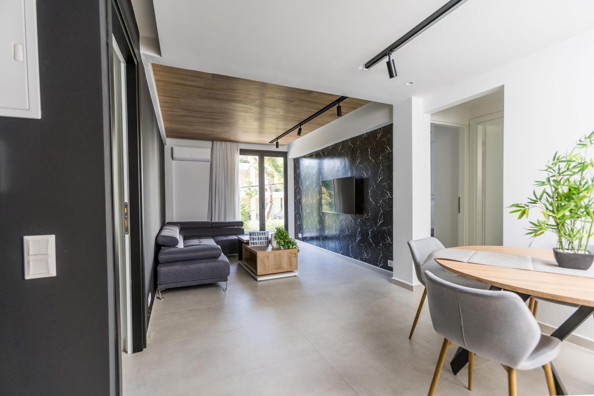 Varkiza Luxury Suites By Raise Vari  Exterior photo